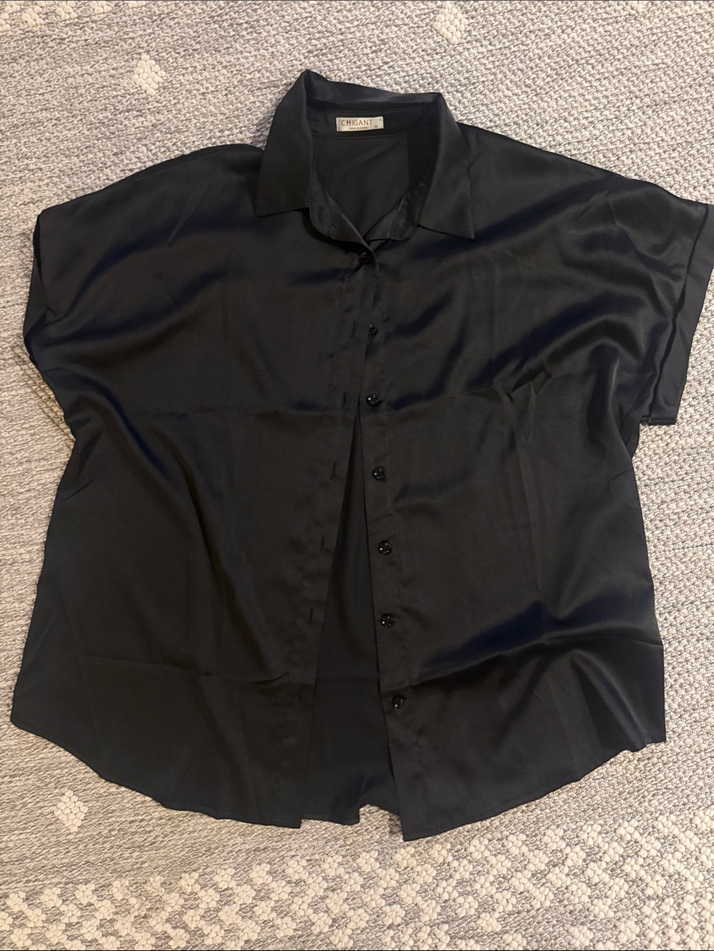 chic Black Satin Short-Sleeve Button-Down Blouse